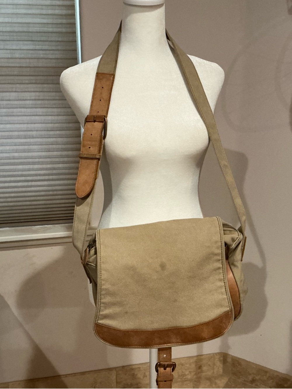 Vintage L.L. Bean Canvas/Leather Crossbody Unisex